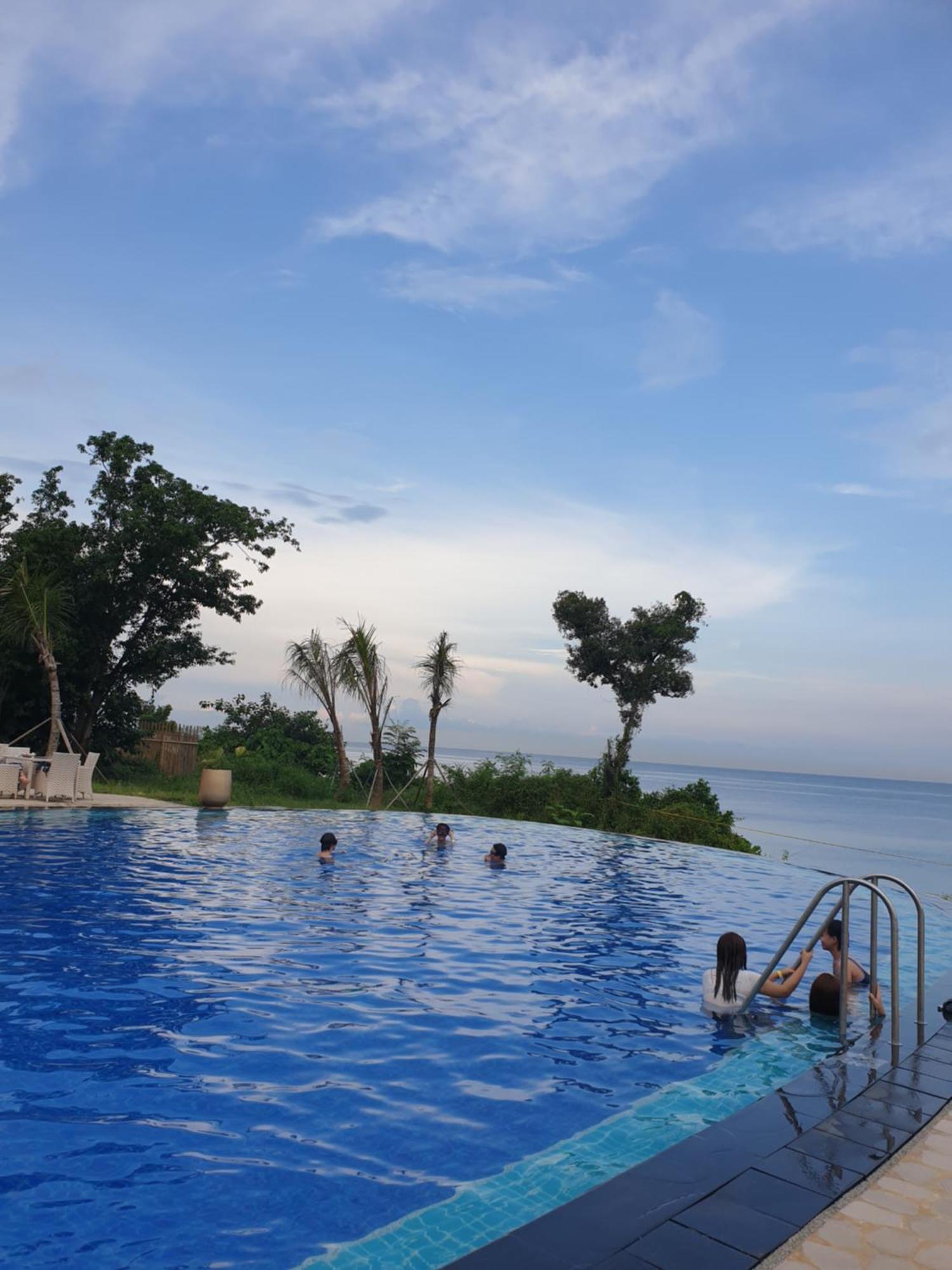 One Pacific Residence Condominium Tower C-16N มักตัน ภายนอก รูปภาพ