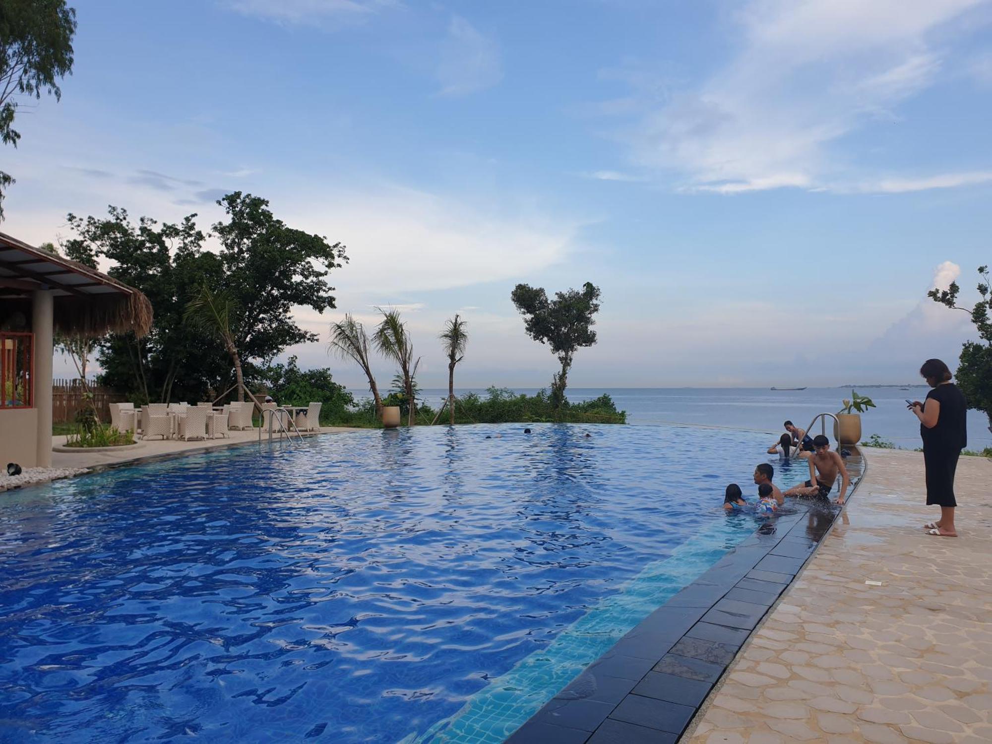 One Pacific Residence Condominium Tower C-16N มักตัน ภายนอก รูปภาพ