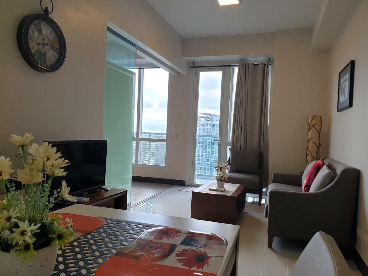 One Pacific Residence Condominium Tower C-16N มักตัน ภายนอก รูปภาพ