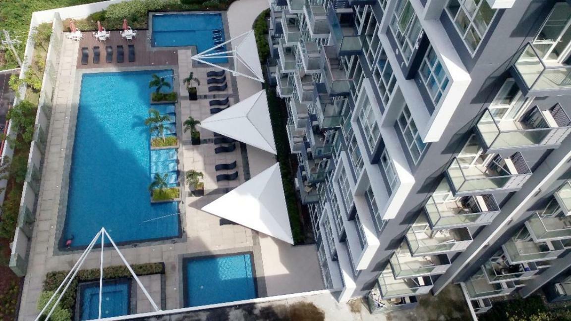 One Pacific Residence Condominium Tower C-16N มักตัน ภายนอก รูปภาพ